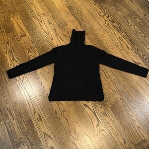 S’MaxMara cashmere turtleneck with hole